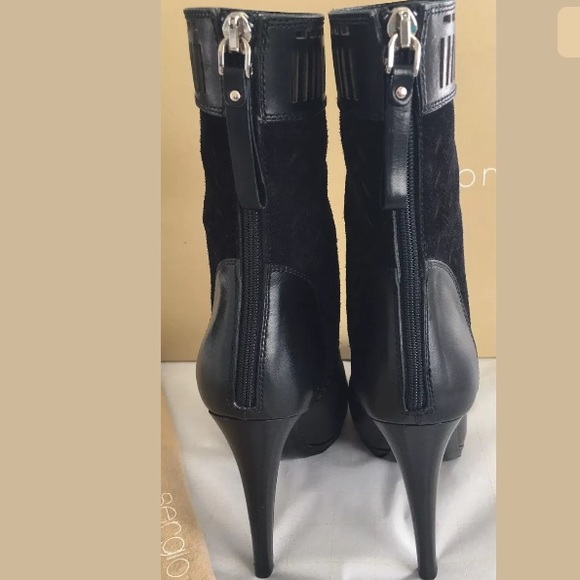 Sergio Rossi Leather/Sued Black Ankle Booties Sz 7 - Picture 3 of 10